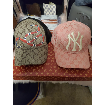 LV Baseball Hat Paris - Pink