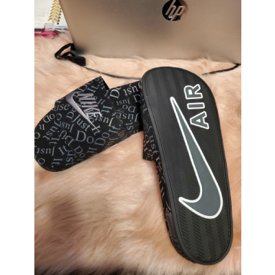 Designer Black/Grey Slipper