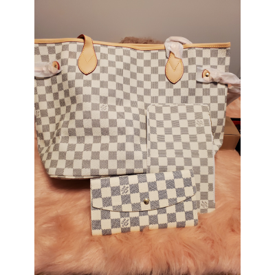 Designer Large White Checker Gorgeous 3 piece bag